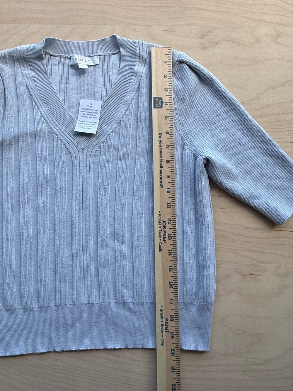 Brit.NY Ribbed v-neck Sweater Lightweight Knit Top Shirt Blue Gray size L NWT - Picture 3 of 8